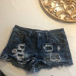 🌟Blue denim ripped shorts size small Judy blue
